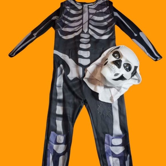 Spirit Halloween Other - Kid's FORTNITE Skull Trooper Halloween Costume
